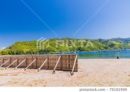 (Shizuoka Prefecture) Nishiizu Heda, sand barrier at Mihamamisaki 78102999