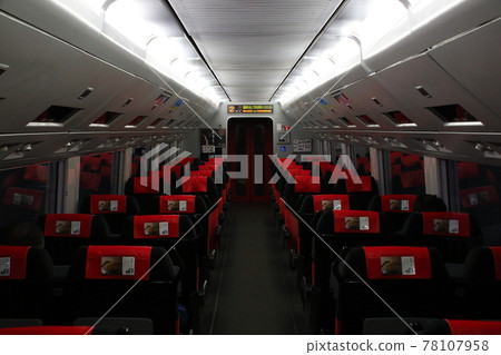 Nagano Electric Railway Nagano Line 2100 series (Limited Express Snow Monkey: in the train) Nagano Electric Railway Nagano Line 2100 series (Limited Express Snow Monkey: in the train) 78107958