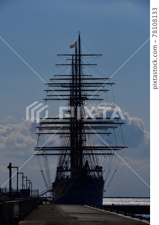 Nippon Maru silhouette 78108133