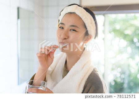 女性生活方式 78112571