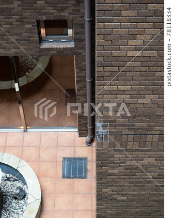 Building deterioration points in the city Building deterioration points in the city 78118334