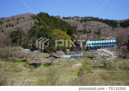 Tono Spring Tono Heritage Chiba Family Curved House 78118368