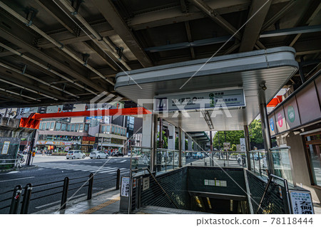 Morinomiya Subway Station 78118444