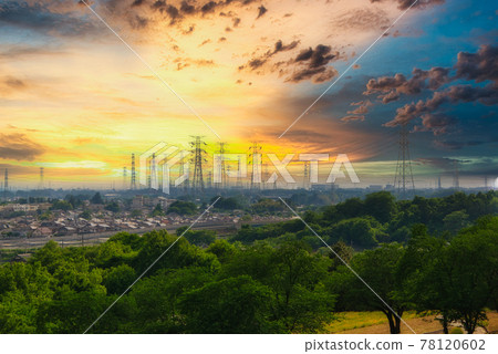 連接首都圈的輸電線路的供電群馬縣風景 78120602