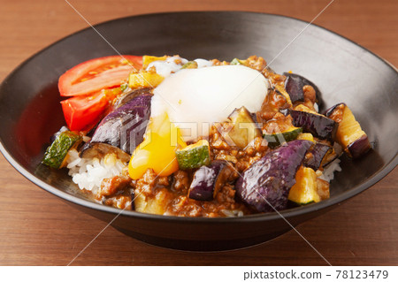 茄子咖哩 茄子咖哩 78123479