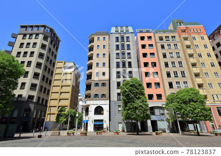 東京東新橋市容意大利街 東京東新橋市容意大利街 78123837