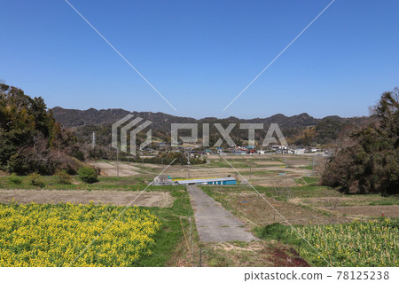 Rural scenery of Kamisakuma (Kyonan Town, Chiba Prefecture) 78125238