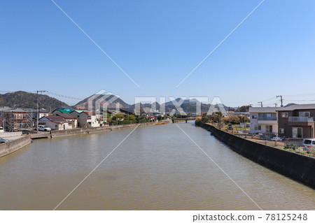 佐久間川（千葉縣京南町） 78125248