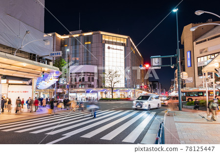 Kyoto Shijo Kawaramachi night view 78125447