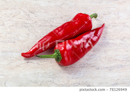 Organic Ramiro red pepper - for cooking 78126949
