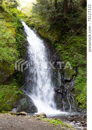 First power waterfall 78127122
