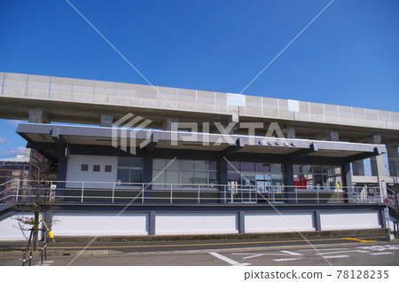 Echizen Hanado Station  Echizen Hanado Station  78128235