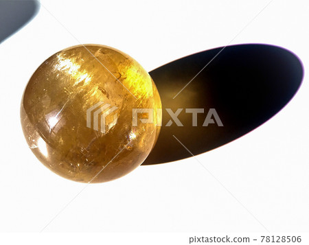 黃色方解石和陰影 78128506