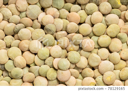 background - raw whole large green lentils 78129165