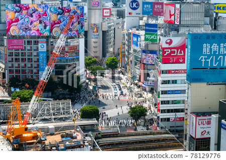 來自東京澀谷Hikarie澀谷Scramble Crossing 來自東京澀谷Hikarie澀谷Scramble Crossing 78129776