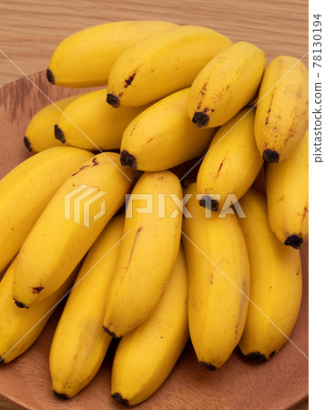 Monkey banana Senorita Monkey banana Senorita 78130194