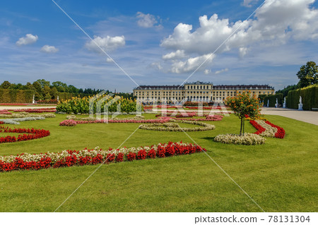 Schonbrunn Palace, Vienna Schonbrunn Palace, Vienna 78131304