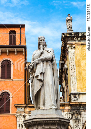 Statue of Dante in Verona Italy Stock Photo 78135488 PIXTA