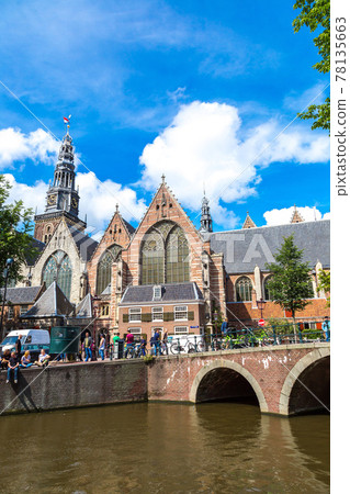 Oude Kerk   in Amsterdam 78135663