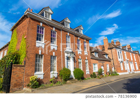 Half-timbered house in Stratford upon Avon 78136900
