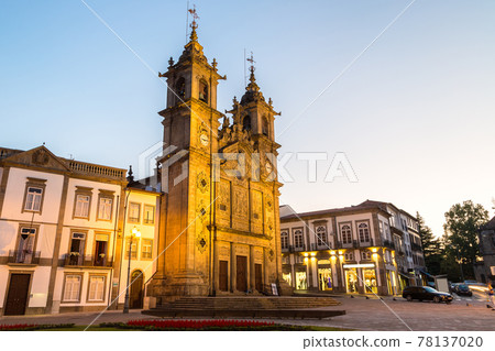 Old church in Braga 78137020