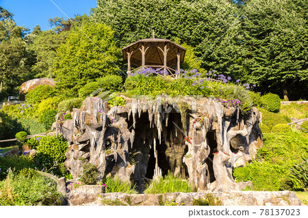 Cave in garden Bom Jesus do Monte 78137023