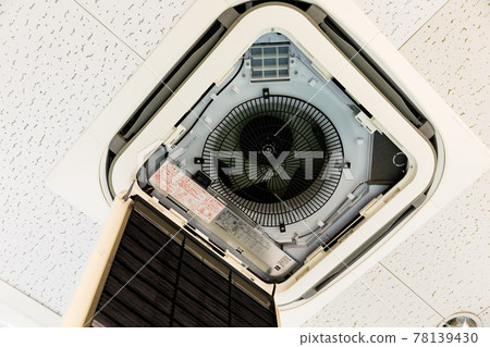 Air conditioner, commercial ceiling cassette type air conditioner, indoor unit Air conditioner, commercial ceiling cassette type air conditioner, indoor unit 78139430