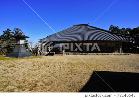 三丈岳上的大峰山寺 三丈岳上的大峰山寺 78140543
