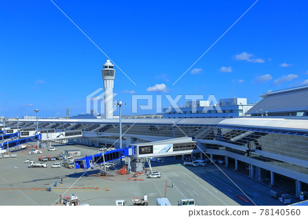 [Aichi Prefecture] Chubu Centrair International Airport (Centrair) under clear skies 78140560