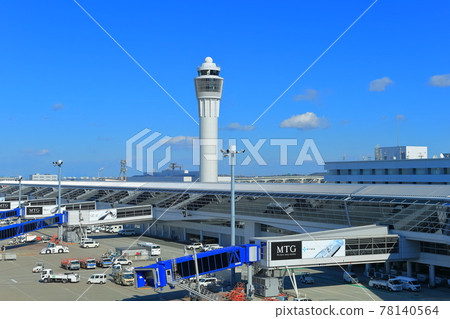 [Aichi Prefecture] Chubu Centrair International Airport (Centrair) under clear skies 78140564