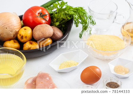 Ingredients to prepare a traditional dish from el Valle del Cauca in Colombia called empanada 78144333