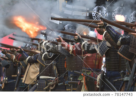 Okayama Castle Gun Squadron: Scenery of old-fashioned artillery performance Okayama Castle Gun Squadron: Scenery of old-fashioned artillery performance 78147743
