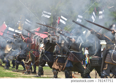 Okayama Castle Gun Squadron: Scenery of old-fashioned artillery performance Okayama Castle Gun Squadron: Scenery of old-fashioned artillery performance 78147751
