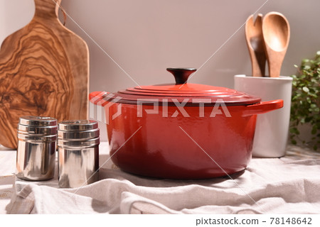 Enamel pot in the kitchen Enamel pot in the kitchen 78148642