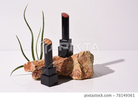 Botanical lip 78149361