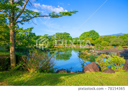 Spring scenery Nasunogahara Park Scenery near Oike 78154365