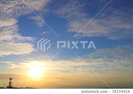 Sunset and steel tower Mt. Wanitsuka 78154428