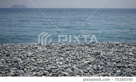A pebble beach A pebble beach 78160590