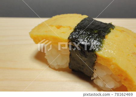 Egg's handful sushi 78162469