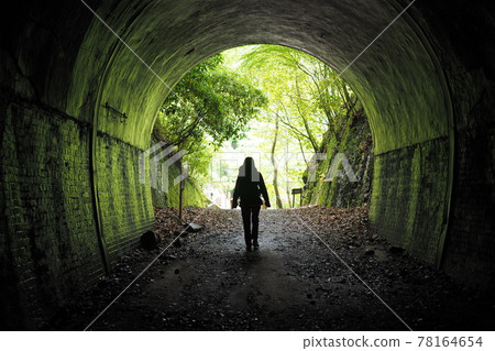 綠色隧道 綠色隧道 78164654