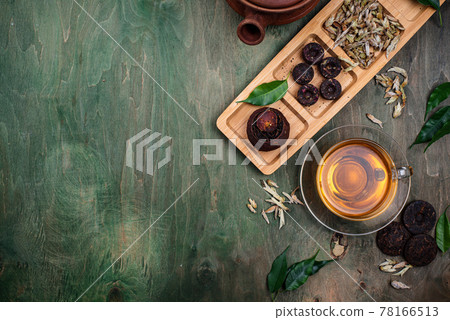 Different pressed Chinese pu-erh tea Different pressed Chinese pu-erh tea 78166513