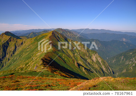 Tanigawa mountain range in the autumn leaves season Tanigawa mountain range in the autumn leaves season 78167961