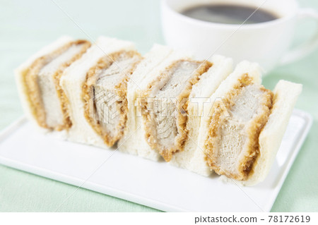 Fillet sandwich and coffee Fillet sandwich and coffee 78172619