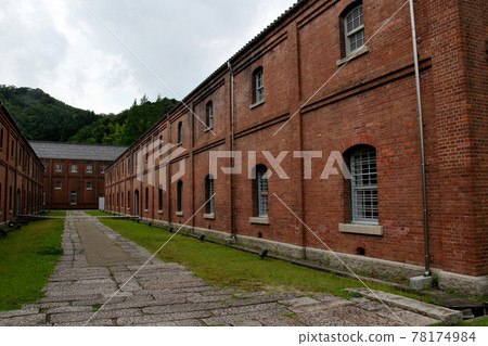 Maizuru Red Brick Park Taken using perspective, large on the right side 78174984