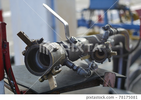 Liquefied natural gas (LNG) filling station nozzle Liquefied natural gas (LNG) filling station nozzle 78175081