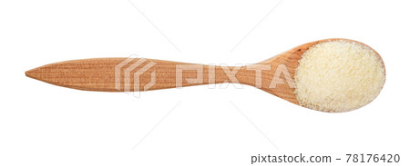 top view crystalline beef gelatine in wood spoon 78176420