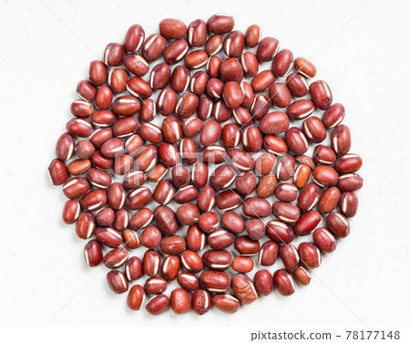 pile of raw adzuki beans close up on gray pile of raw adzuki beans close up on gray 78177148