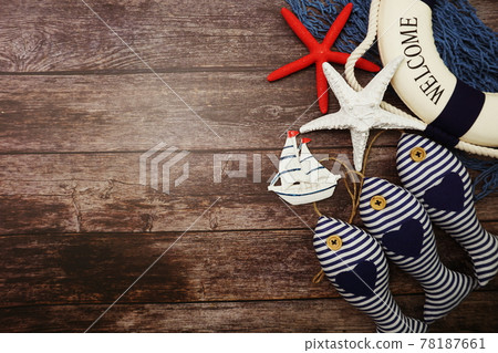 Marine Items nautical Decoration with space copy on wooden background 78187661