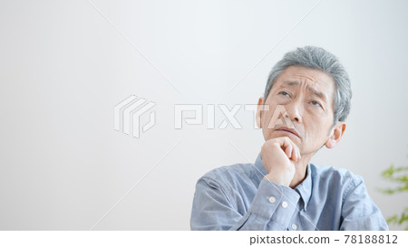 Elderly man thinking Elderly man thinking 78188812