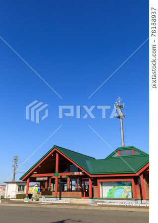 Scenery of Mukawa Station on the Hokkaido_Hidaka Main Line 78188937